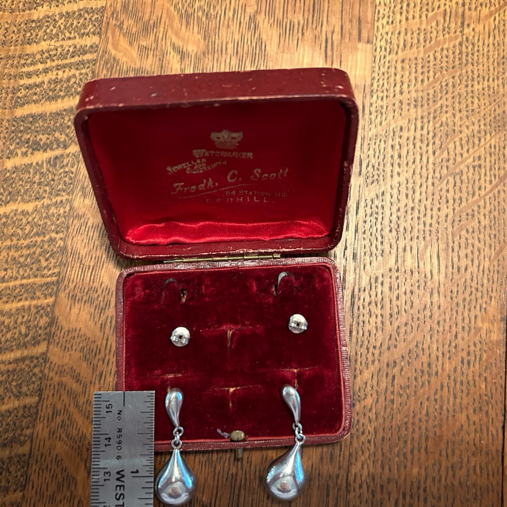 Sterling Silver Puffy Two-Tier Teardrop Earrings Vintage - Picture 2 of 4